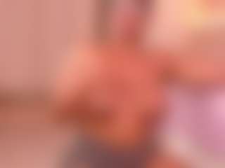 esmeralda-bigbotty's Live Sex Cam Show