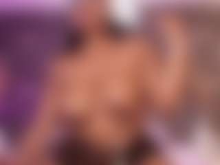 esmeralda-bigbotty's Live Sex Cam Show