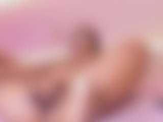 Live cam show with esmeralda-bigbotty - Solo on Streamer API