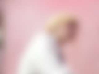 Live cam show with NEZUKO-MITSURI - Raven Hair on Dolls Live