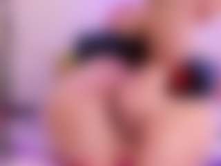Live cam show with NEZUKO-MITSURI - Raven Hair on Camsoda