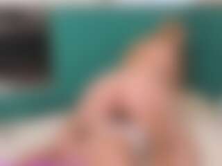 Evelynmour's Live Sex Cam Show