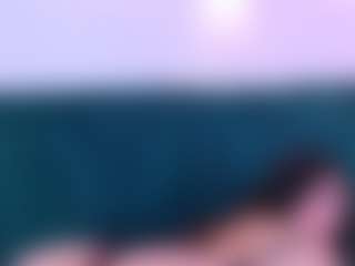 Live cam show with AgathaLynx - Riding on parknlotfishbdy
