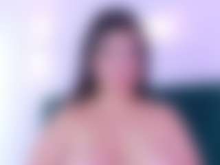 Live cam show with AgathaLynx - Riding on Camiplay Live
