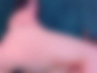Live cam show with AgathaLynx - Riding on milfzrlive.com