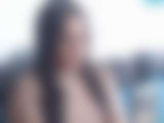 Live cam show with eva-candyy - Living Room on googirlz