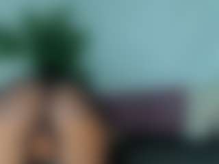 Live cam show with Hellen-Sky - Ebony on livesuperchat.net | colombia