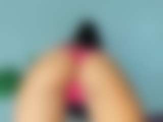 Hellen-Sky's Live Sex Cam Show