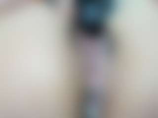 Live cam show with Star - Dress on milfzrlive.com