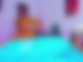camila2004's Live Sex Cam Show