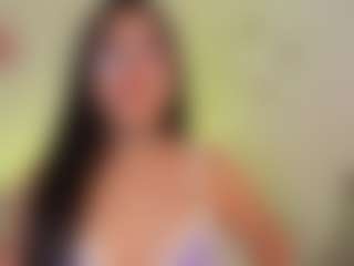 Live cam show with LilithPink - Foot Fetish on Latina Girls