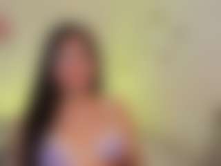 Live cam show with LilithPink - Toys on Latina Girls