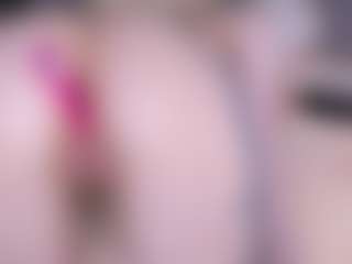 Live cam show with Sweeet-Barbie - Control on TottyGirls