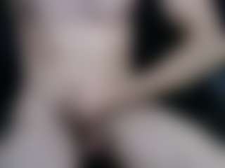 holdmycock16's Live Sex Cam Show