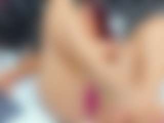 VeronicaTits's Live Sex Cam Show