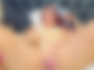 VeronicaTits's Live Sex Cam Show