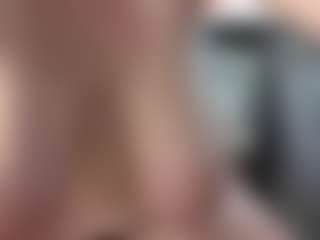 Live cam show with YanaMay - Dildo on crypto-cams