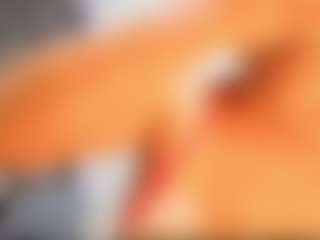 Live cam show with Camille Bennet - Machine on friskycurves.com