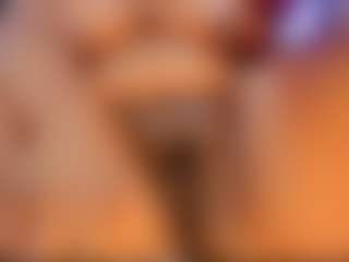 Live cam show with Camille Bennet - Wild on Camsoda
