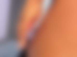 Live cam show with Camille Bennet - Wild on xfollow cams