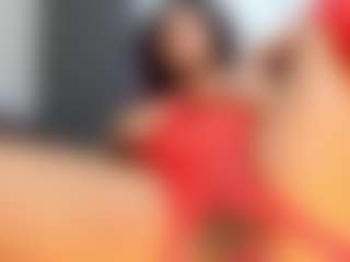 Live cam show with Camille Bennet - Machine on makecum.org