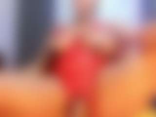Live cam show with Camille Bennet - Wild on Porn Luv