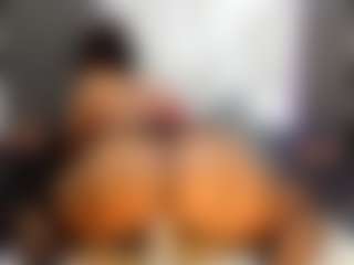 Live cam show with Camille Bennet - Badbitch on sexytreat.net