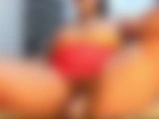 Camille Bennet's Live Sex Cam Show