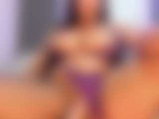 Live cam show with Camille Bennet - Machine on Camsoda