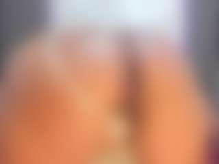 Live cam show with Camille Bennet - Athletic Bedroom on https://playwithruby.com