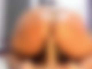 Camille Bennet's Live Sex Cam Show