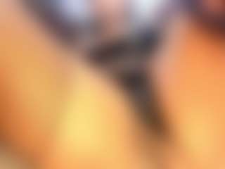 Live cam show with Camille Bennet - Machine on Camsoda