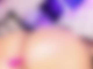 Yoiku's Live Sex Cam Show