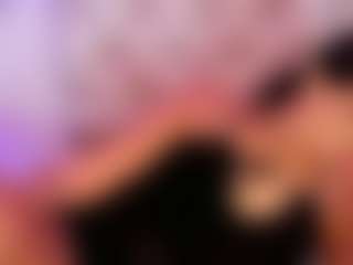 Yoiku's Live Sex Cam Show