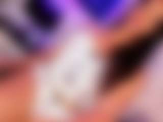 Yoiku's Live Sex Cam Show