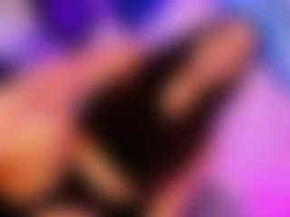 Yoiku's Live Sex Cam Show