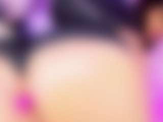Spettacolo in cam dal vivo con Yoiku - Smoking su Camsoda