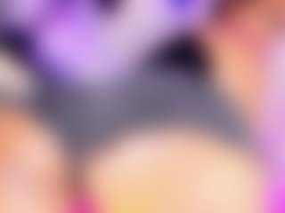 Yoiku's Live Sex Cam Show