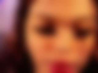 Yoiku's Live Sex Cam Show