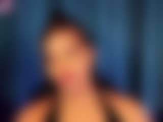 Yoiku's Live Sex Cam Show