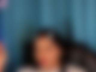 Live cam show with Yoiku - Small Tits on livesuperchat.net