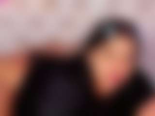 Yoiku's Live Sex Cam Show
