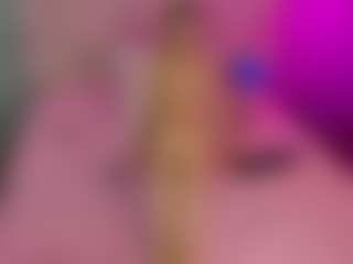 Akilla-Queen's Live Sex Cam Show