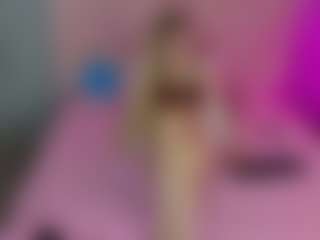 Akilla-Queen's Live Sex Cam Show