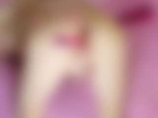 Akilla-Queen's Live Sex Cam Show