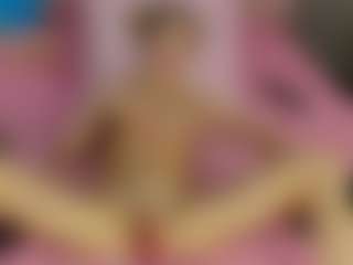 Akilla-Queen's Live Sex Cam Show