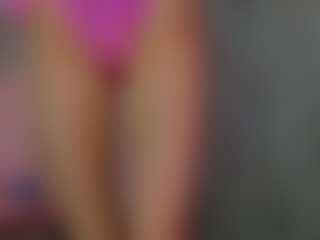 Akilla-Queen's Live Sex Cam Show