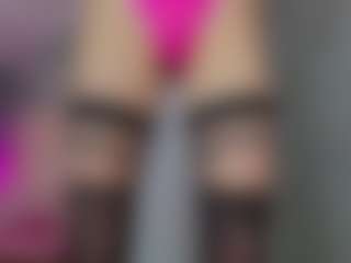 Akilla-Queen's Live Sex Cam Show