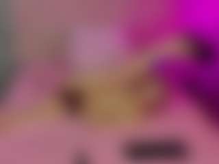 Akilla-Queen's Live Sex Cam Show