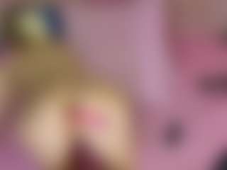 Akilla-Queen's Live Sex Cam Show